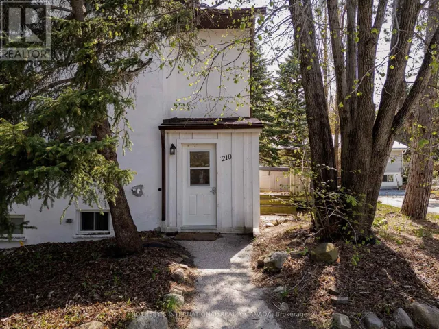 210 ARLBERG CRESCENT, Blue Mountains, Ontario L9Y0M1