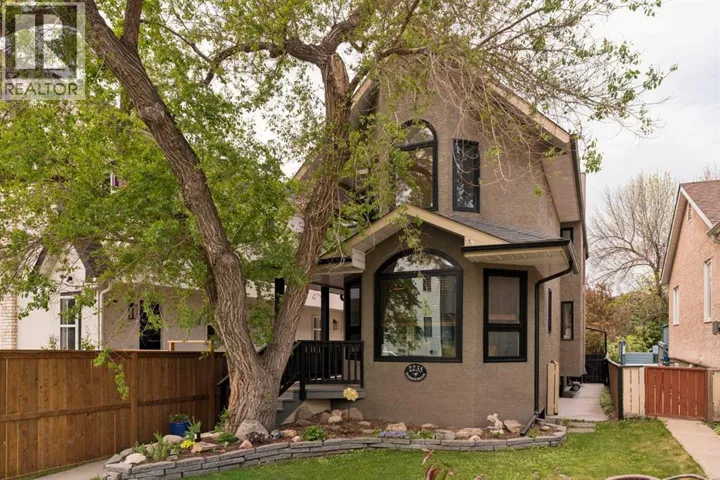 2235 27 Street SW, Calgary, Alberta T3E2E9