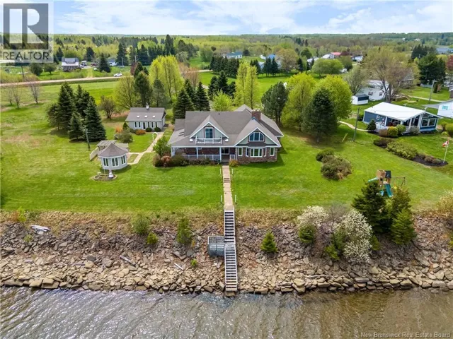28 Chemin Rive Sud, Cocagne, New Brunswick E4R2X1