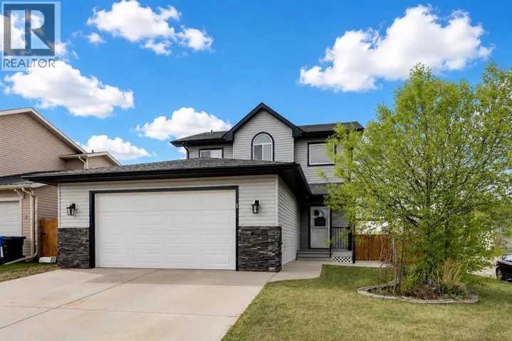 1 Mcclung Gate E, Carstairs, Alberta T0M0N0