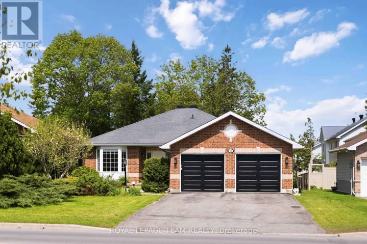 43 WEST RIDGE DRIVE, Ottawa, Ontario K2S1S4