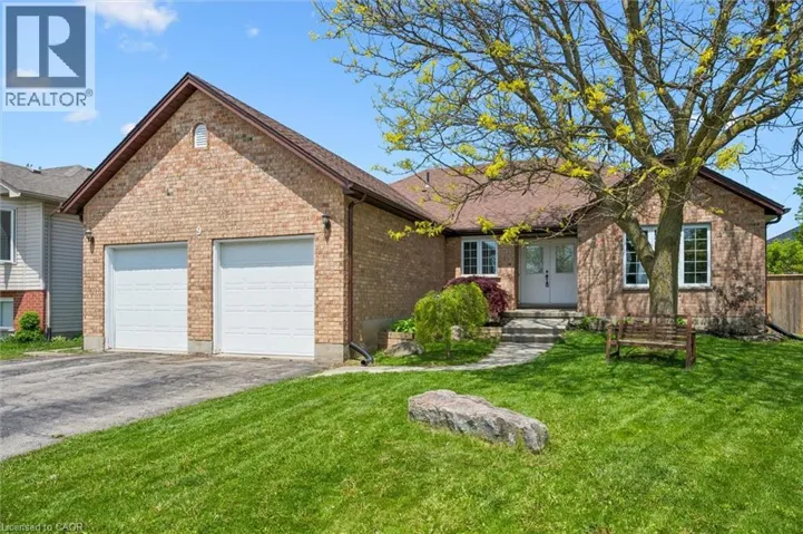 9 BERDUX Place, Wellesley, Ontario N0B2T0