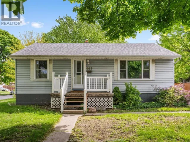 962 MERRITT, Windsor, Ontario N9B3C5