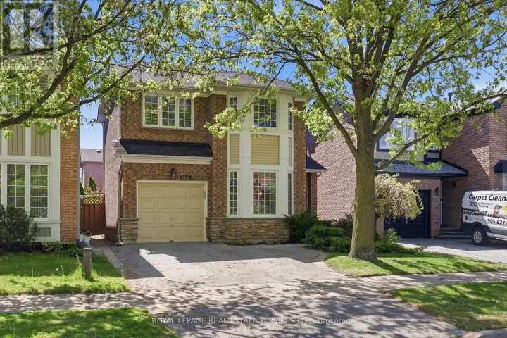 1118 GLEN VALLEY ROAD, Oakville (WT West Oak Trails), Ontario L6M3K8