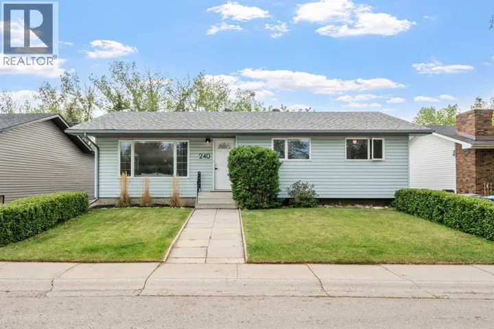 240 Lynnview Way SE, Calgary, Alberta T2C1T6