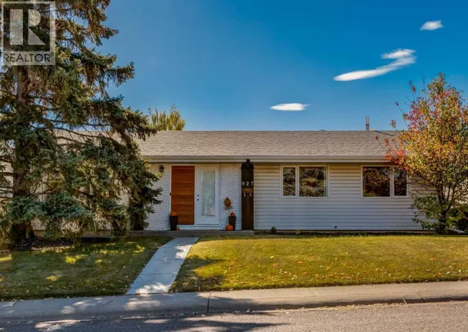927 124 Avenue SW, Calgary, Alberta T2W1T2