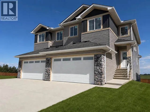 152 Lakewood Crescent, Strathmore, Alberta T0J1Y0