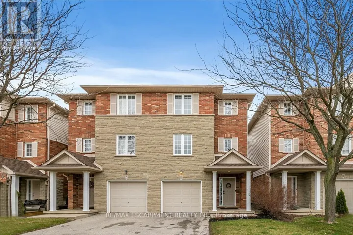 16 - 876 GOLF LINKS ROAD, Hamilton (Meadowlands), Ontario L9K1M7