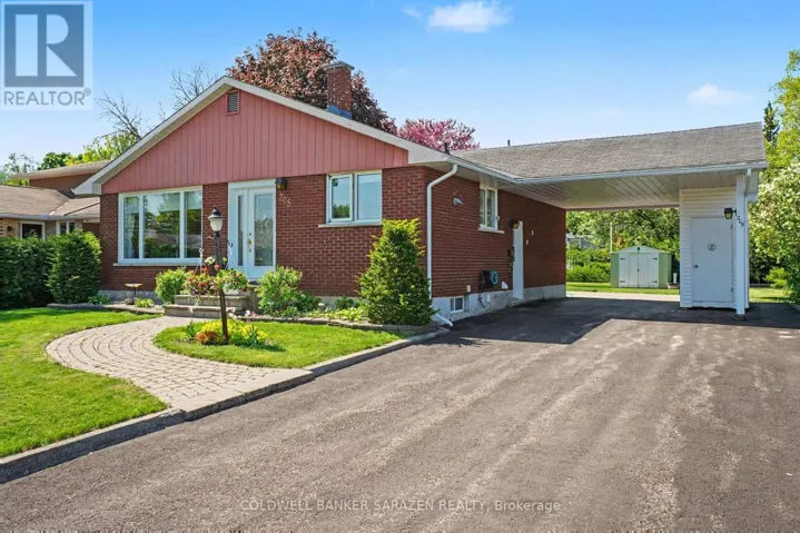 205 AIRTH BOULEVARD W, Renfrew, Ontario K7V2J7