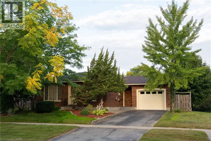32 DONLY Drive N, Simcoe, Ontario N3Y4Z8