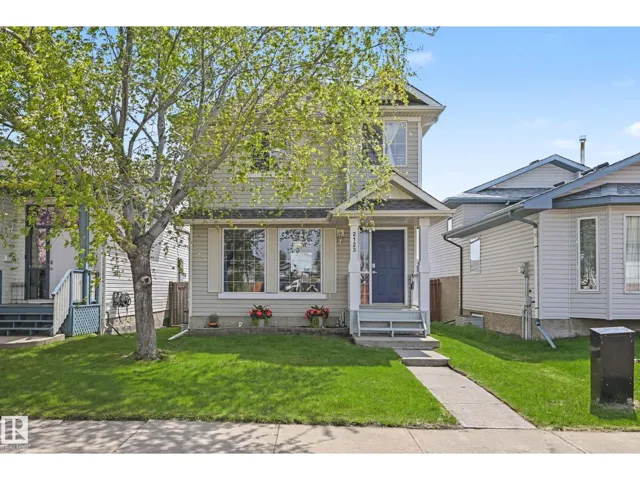 2123 36 AV NW, Edmonton, Alberta T6T1S3