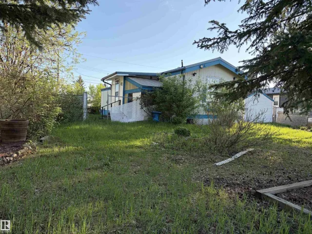 4530 Maria Close East, Smoky Lake Town, Alberta T0A3C0