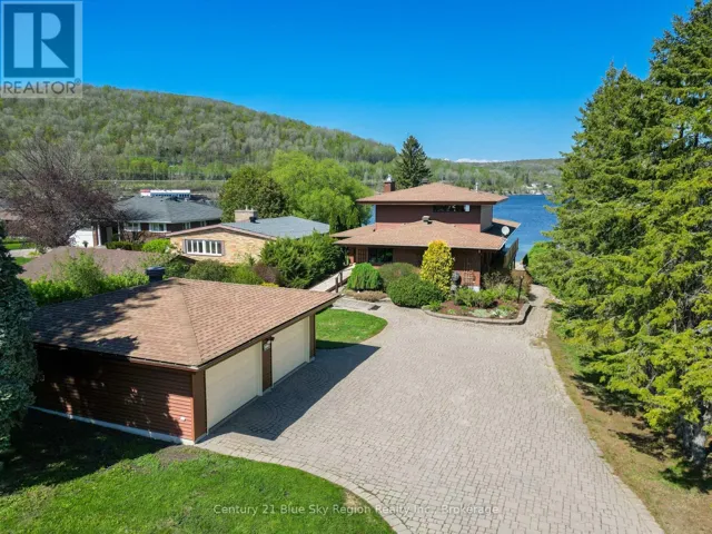 204 LAKESIDE DRIVE, North Bay (Birchaven), Ontario P1A3E3