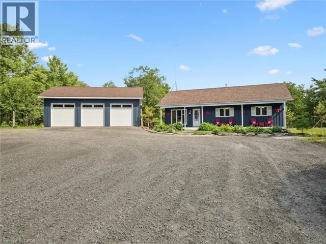 891 PENINSULA Road, Gravenhurst, Ontario P1P0E2