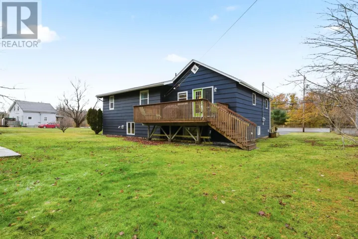 643 Highway 1, Mount Uniacke, Nova Scotia B0N1Z0
