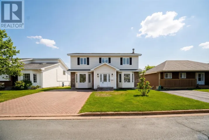 17 Abbey Lane, Mt. Pearl, Newfoundland & Labrador A1N4N5