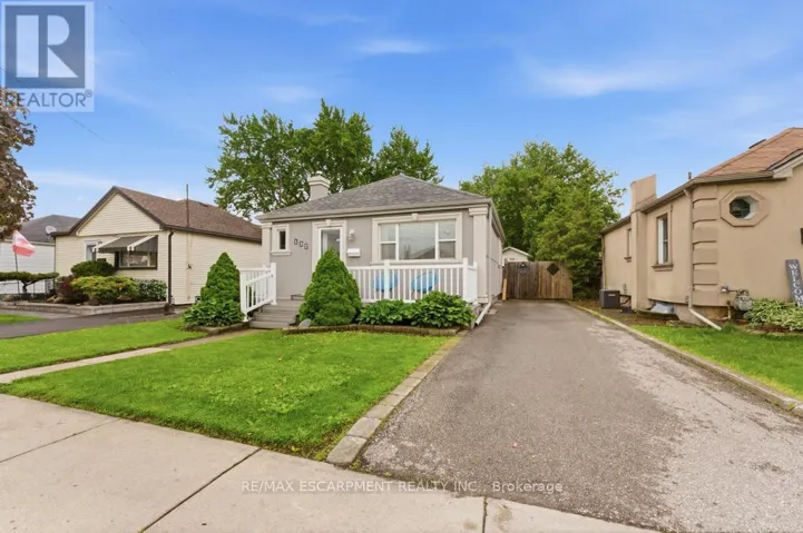 137 COCHRANE ROAD, Hamilton (Glenview), Ontario L8K3G3