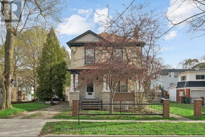 855 HAMILTON STREET, Cambridge, Ontario N3H3E7