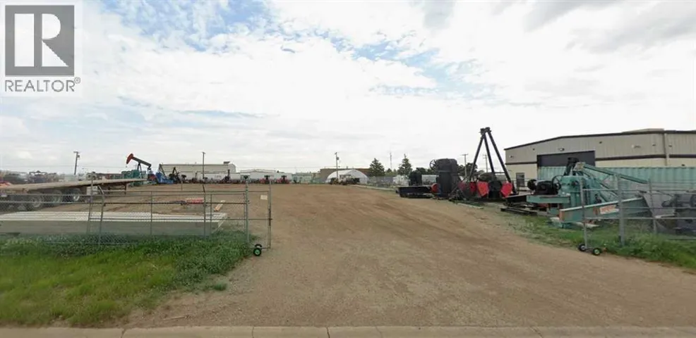 16 saskatchewan Drive NE, Redcliff, Alberta T0J2P0