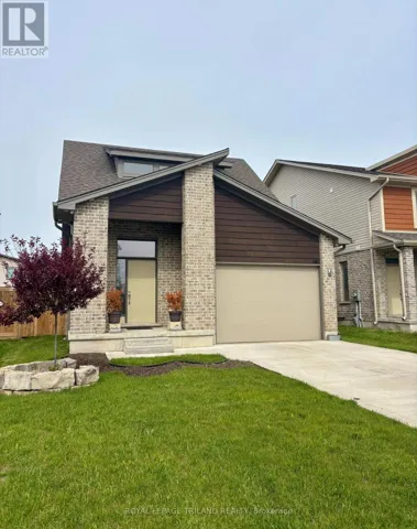 2467 IRISH MOSS ROAD, London South (South U), Ontario N6M0A2