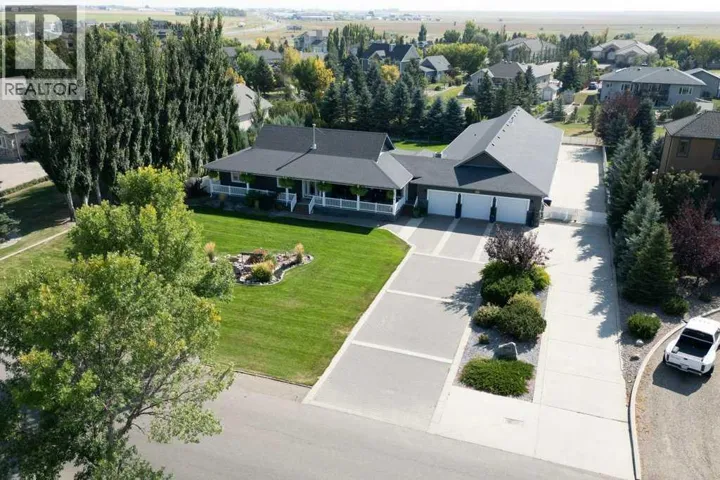 2908 48 Avenue S, Lethbridge, Alberta T1K7B3
