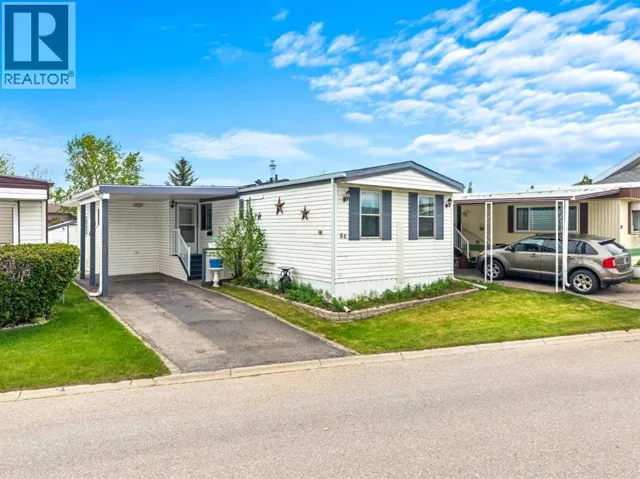 86, 99 Arbour Lake Road NW, Calgary, Alberta T3G4E4
