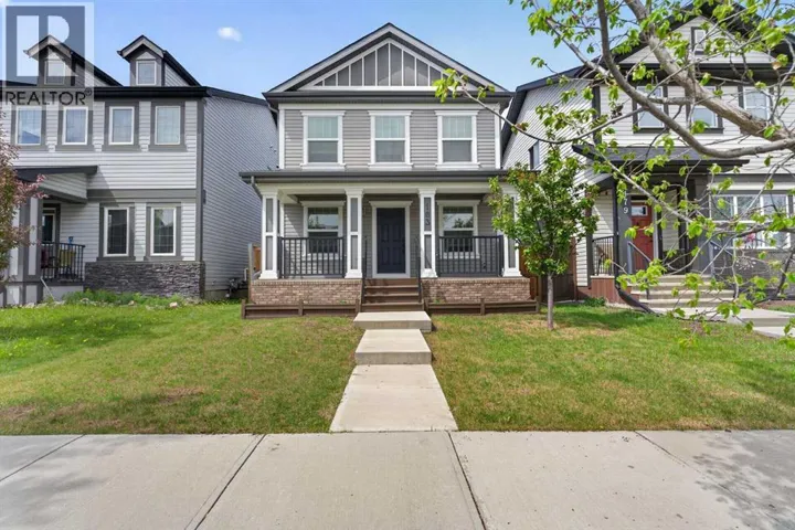 183 Copperpond Street SE, Calgary, Alberta T2Z5B5