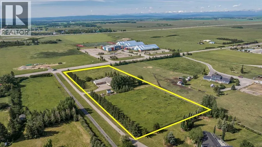 33022 Township Road 250, Rural Rocky View County, Alberta T3Z1L9