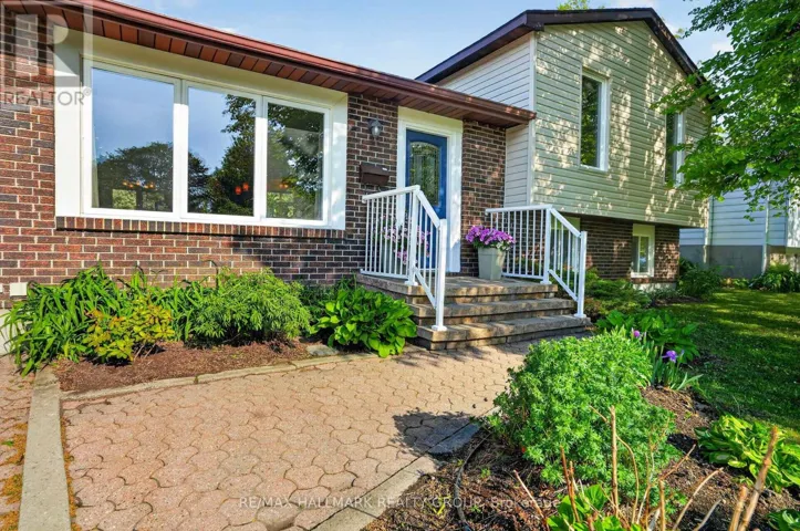 56 DALLAIRE CRESCENT, Ottawa, Ontario K0A2Z0