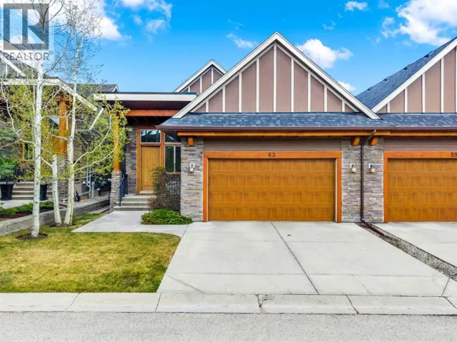 63 Cortina Villas SW, Calgary, Alberta T3H0W8