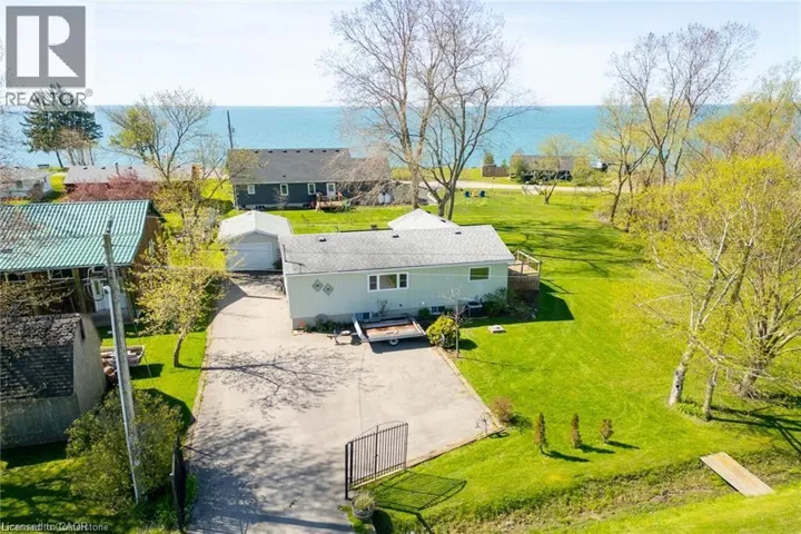 2970 LAKESHORE Road, Dunnville, Ontario N1A2W8