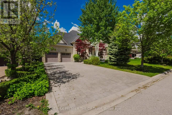 56 PARK RIDGE DRIVE, Vaughan (Kleinburg), Ontario L0J1C0
