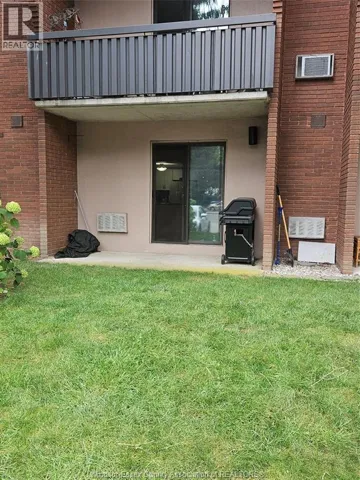 925 Grand Unit# 108, Chatham, Ontario N7L4Z1