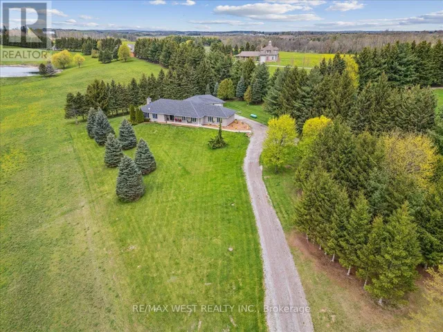 331 MOUNTSBERG ROAD, Hamilton, Ontario L0P1B0