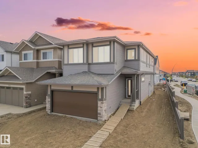 2503 211 ST NW, Edmonton, Alberta T6M3H1