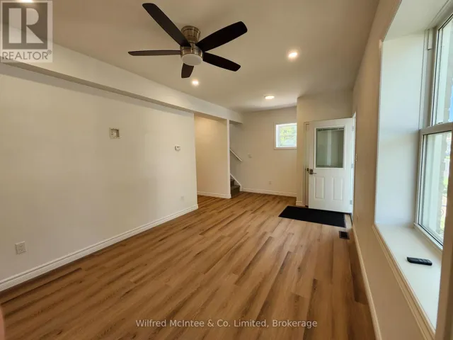 780