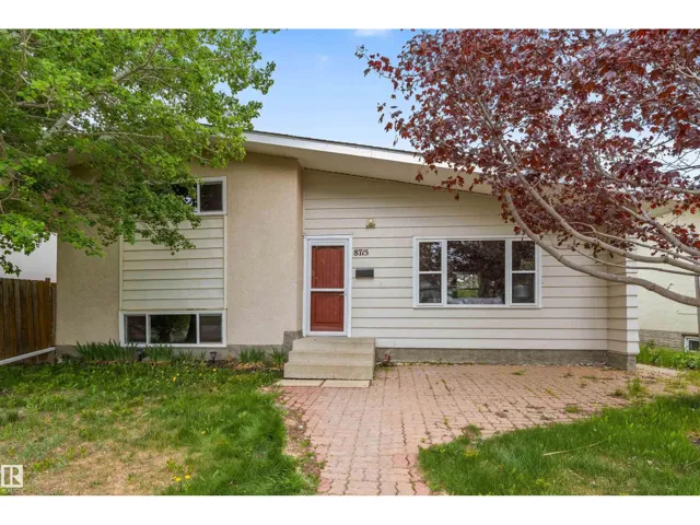8715 164A ST NW, Edmonton, Alberta T5R2R2