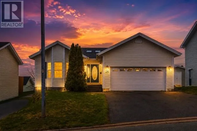 29 Ungava Street, Paradise, Newfoundland & Labrador A1L1J4
