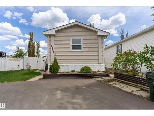 1661 Jubilee Crescent, Sherwood Park, Alberta T8H2J4
