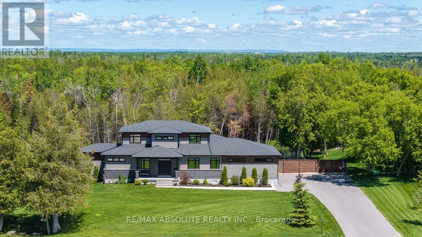 108 WESTAR FARM WAY, Ottawa, Ontario K0A1B0