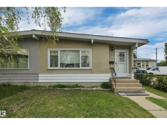 12717 91 ST NW, Edmonton, Alberta T5E3P2