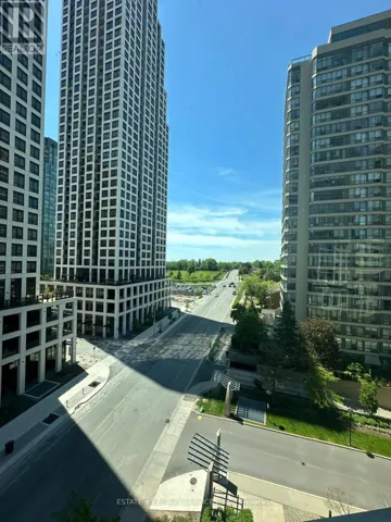802 - 33 ELM DRIVE, Mississauga (Mississauga Valleys), Ontario L5B4M2