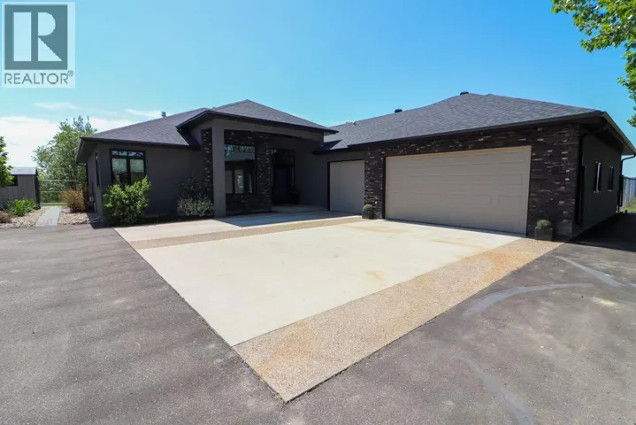 3, 6223a Highway 3, Rural Cypress County, Alberta T1B4Y5