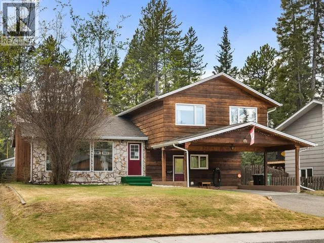 44 FIRTH ROAD, Whitehorse, Yukon Y1A4R6