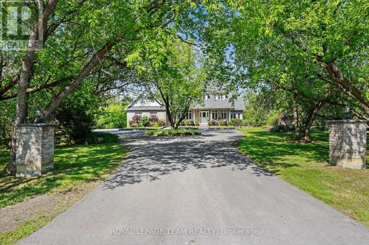 3 KIMINI DRIVE, Ottawa, Ontario K2S1S6