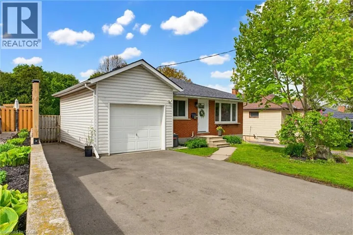 322 MOORE Street, Cambridge, Ontario N3H3A7
