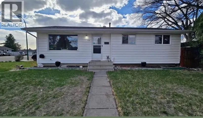 794 Black Boulevard NW, Medicine Hat, Alberta T1A7B4