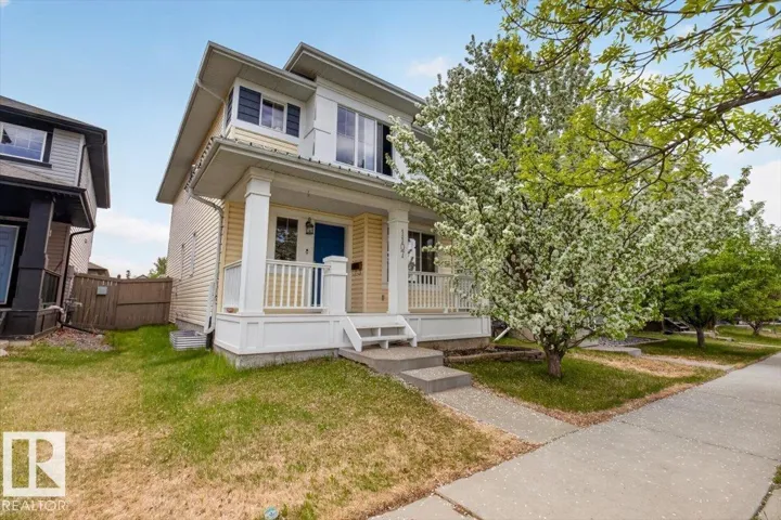 1107 35 AV NW, Edmonton, Alberta T6T0J8