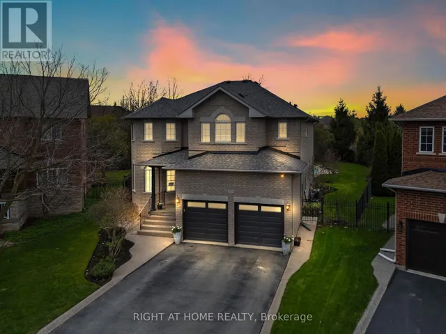 2275 WHITECLIFFE WAY, Oakville (WM Westmount), Ontario L6M4W3