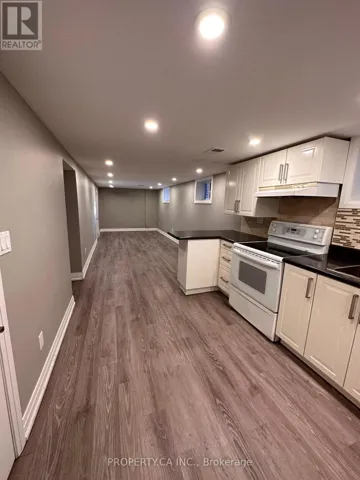 BSMNT - 94 HAY AVENUE, Toronto (Mimico), Ontario M8Z1G4